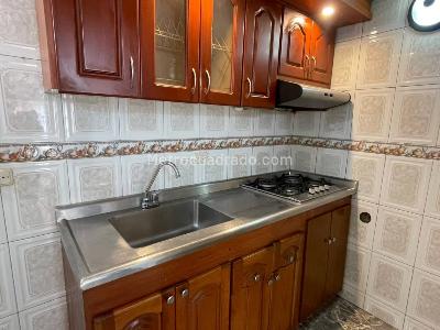 Casa de 4 alcobas en venta en Castilla, Bogotá, 65 m² · foto 5 de 20