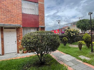 Casa de 4 alcobas en venta en Castilla, Bogotá, 65 m² · foto 6 de 20