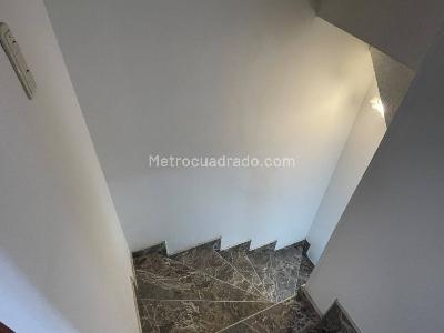 Casa de 4 alcobas en venta en Castilla, Bogotá, 65 m² · foto 9 de 20