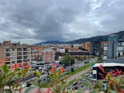 Apartamento de 3 alcobas en venta en Rincon Del Chico, Bogotá, 125 m² · foto 3 de 20