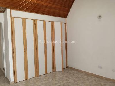 Casa de 4 alcobas en arriendo en Mandalay I Sector, Bogotá, 110 m² · foto 13 de 20