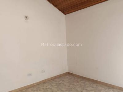 Casa de 4 alcobas en arriendo en Mandalay I Sector, Bogotá, 110 m² · foto 15 de 20