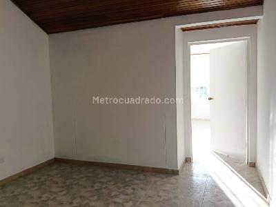 Casa de 4 alcobas en arriendo en Mandalay I Sector, Bogotá, 110 m² · foto 16 de 20