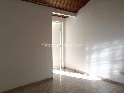 Casa de 4 alcobas en arriendo en Mandalay I Sector, Bogotá, 110 m² · foto 17 de 20