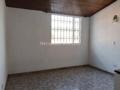 Casa de 4 alcobas en arriendo en Mandalay I Sector, Bogotá, 110 m² · foto 8 de 20