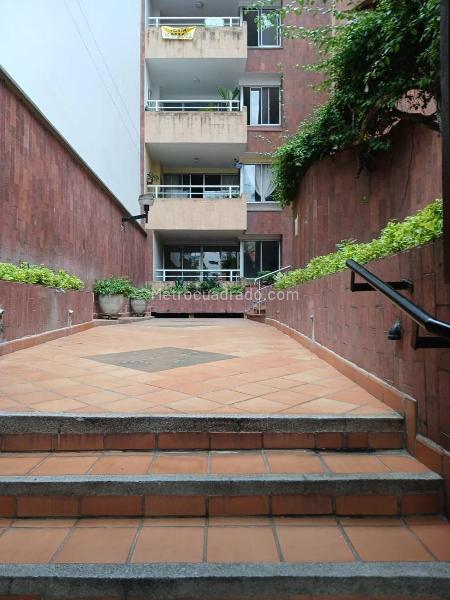 Apartamento en Arriendo, Sotomayor, Bucaramanga - Widok 2