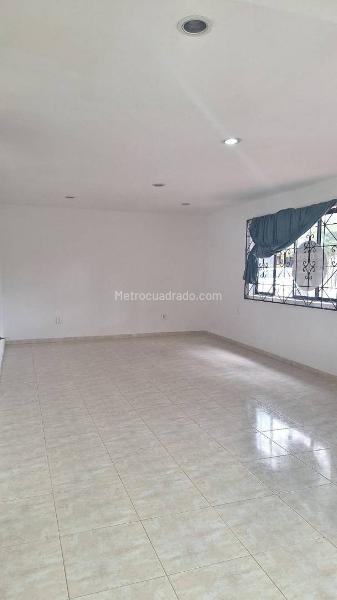 Casa en Arriendo, La Victoria, Bucaramanga - Widok 2