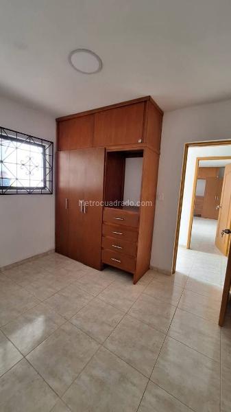 Casa en Arriendo, La Victoria, Bucaramanga - Więcej