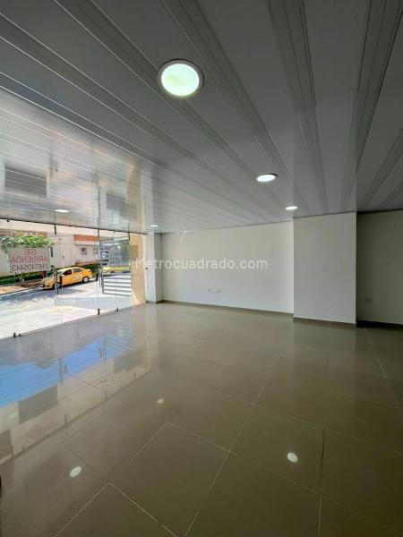 Local Comercial en Arriendo, Fontana, Bucaramanga - Vista 4