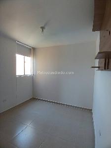 Apartamento de 3 alcobas en arriendo en Palomitas, Floridablanca, 86 m² · foto 6 de 20