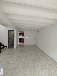 Casa de 3 alcobas en arriendo en Tarragona, Floridablanca, 87 m² · foto 2 de 20