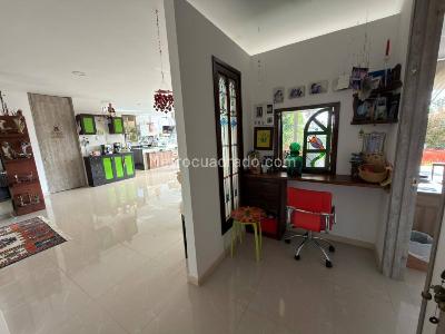 Casa de 3 alcobas en venta en Siria Circasia, Armenia, 1241 m² · foto 13 de 20
