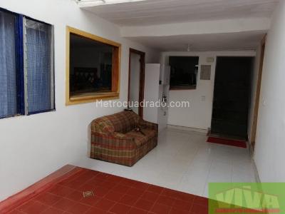 Casa de 5 alcobas en venta en Rionegro, Rionegro, 226 m² · foto 8 de 12