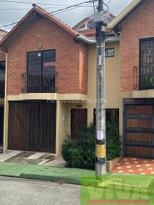 Casa de 3 alcobas en venta en San Antonio De Pereira, Rionegro, 170 m² · foto 2 de 17