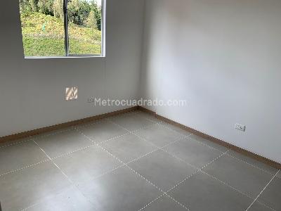 Apartamento de 2 alcobas en venta en Fontibon, Rionegro, 57 m² · foto 3 de 10