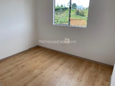 Apartamento de 2 alcobas en venta en Fontibon, Rionegro, 57 m² · foto 4 de 10