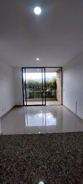 2BR Apartment in El Retiro (61 m²) - 2