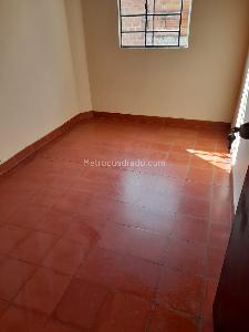 Casa de 4 alcobas en venta en Rionegro, Rionegro, 80 m² · foto 2 de 16