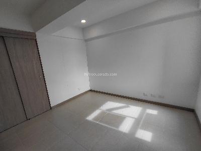 Apartamento de 3 alcobas en venta en El Porvenir, Rionegro, 70 m² · foto 10 de 17
