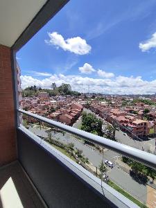 Apartamento de 3 alcobas en arriendo en Rionegro, Rionegro, 77 m² · foto 3 de 15