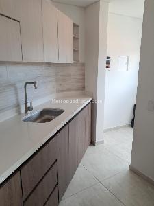 Apartamento de 3 alcobas en venta en San Antonio De Pereira, Rionegro, 87 m² · foto 2 de 20