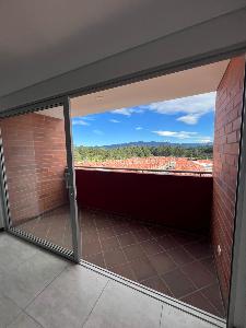 Apartamento de 3 alcobas en venta en San Antonio De Pereira, Rionegro, 87 m² · foto 6 de 20