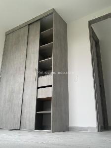 Apartamento de 2 alcobas en venta en Fontibon, Rionegro, 57 m² · foto 9 de 15