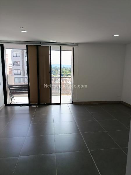 2BR Apartment in Los Colegios (82 m²) - 4