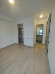 Apartamento de 3 alcobas en venta en Barro Blanco, Rionegro, 76 m² · foto 9 de 15