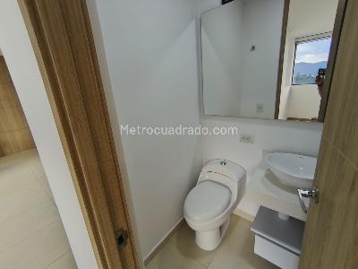 Apartamento de 2 alcobas en venta en Barro Blanco, Rionegro, 79 m² · foto 9 de 20