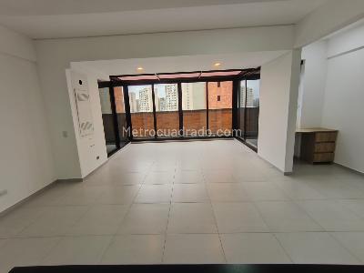Apartamento de 2 alcobas en venta en Barro Blanco, Rionegro, 108 m² · foto 2 de 20