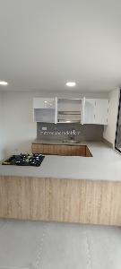 Apartamento de 2 alcobas en venta en Rionegro, Rionegro, 65 m² · foto 2 de 18