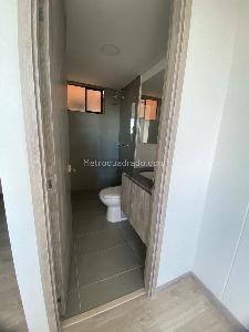 Apartamento de 2 alcobas en venta en Rionegro, Rionegro, 69 m² · foto 5 de 9