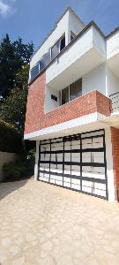 Casa de 5 alcobas en venta en El Porvenir, Rionegro, 455 m² · foto 3 de 20