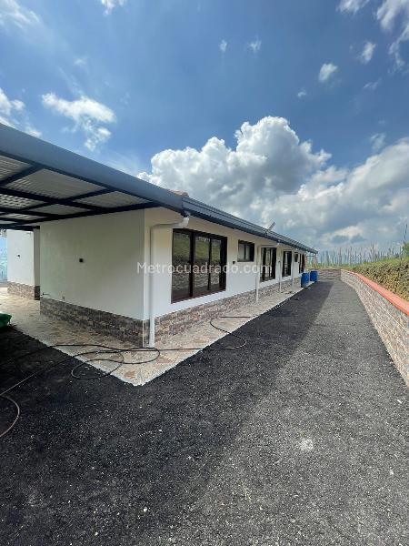 4BR House in Rionegro (172 m²) - 3