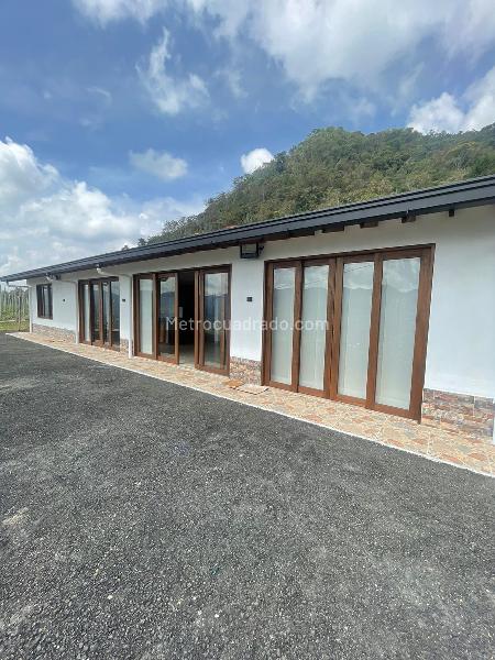 4BR House in Rionegro (172 m²) - 5