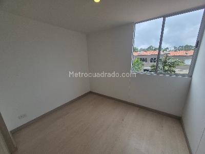 Apartamento de 2 alcobas en arriendo en Cimarronas, Rionegro, 66 m² · foto 11 de 20