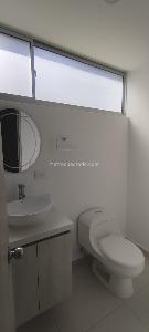 Casa de 3 alcobas en venta en Llanogrande, Rionegro, 176 m² · foto 9 de 16