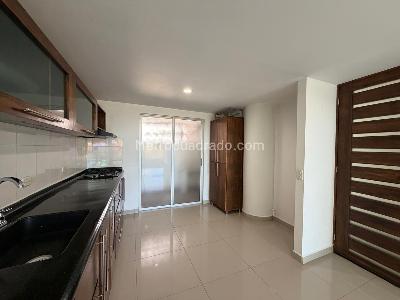 Apartamento en arriendo en San Antonio De Pereira, Rionegro · foto 3 de 17