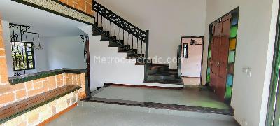 Casa de 4 alcobas en venta en San Antonio De Pereira, Rionegro, 843 m² · foto 4 de 20