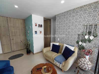 Apartamento de 2 alcobas en venta en Barro Blanco, Rionegro, 69 m² · foto 8 de 16