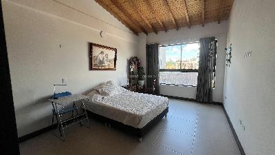 Casa de 4 alcobas en venta en San Antonio De Pereira, Rionegro, 221 m² · foto 15 de 20