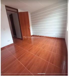 Casa en venta en Torcaza, Mosquera · foto 10 de 12