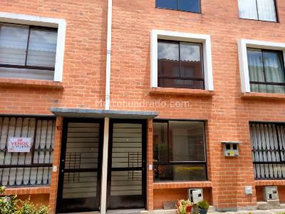 Casa en venta en Torcaza, Mosquera · foto 3 de 12