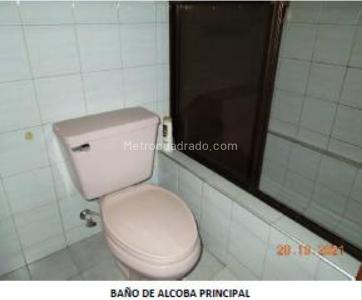 Apartamento de 3 alcobas en venta en Chico Santa Barbara, Bogotá, 157 m² · foto 14 de 18