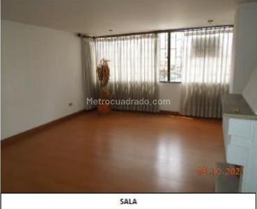 Apartamento de 3 alcobas en venta en Chico Santa Barbara, Bogotá, 157 m² · foto 6 de 18