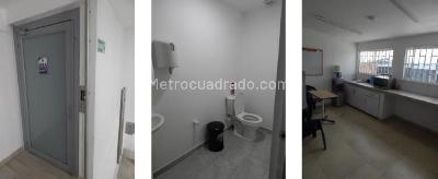 Casa de 5 alcobas en venta en Polo Club, Bogotá, 320 m² · foto 13 de 17
