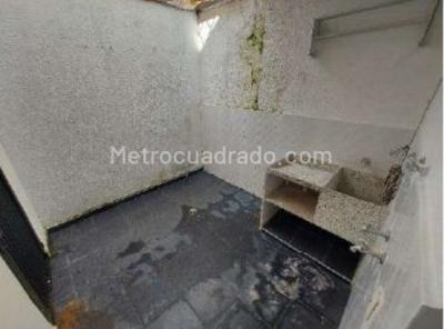 Casa de 3 alcobas en venta en Lagos Del Cacique, Bucaramanga, 307 m² · foto 11 de 15