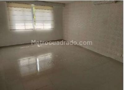 Casa de 3 alcobas en venta en Lagos Del Cacique, Bucaramanga, 307 m² · foto 12 de 15