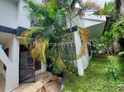 Casa de 3 alcobas en venta en Lagos Del Cacique, Bucaramanga, 307 m² · foto 14 de 15
